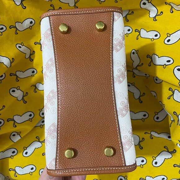 Coach Classic Print Leather Tote Bag - Picture 5 of 8